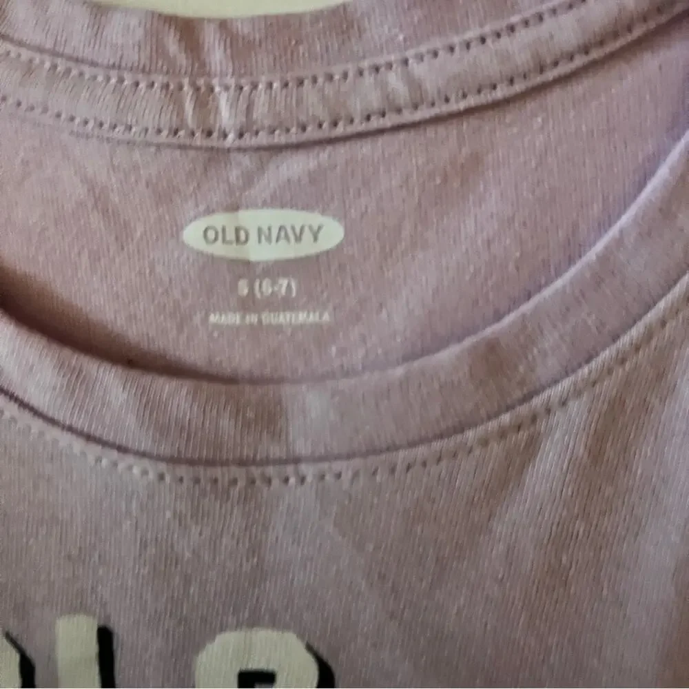 Old Navy Girl's Short Sleeve Graphic  Tee S 6-7